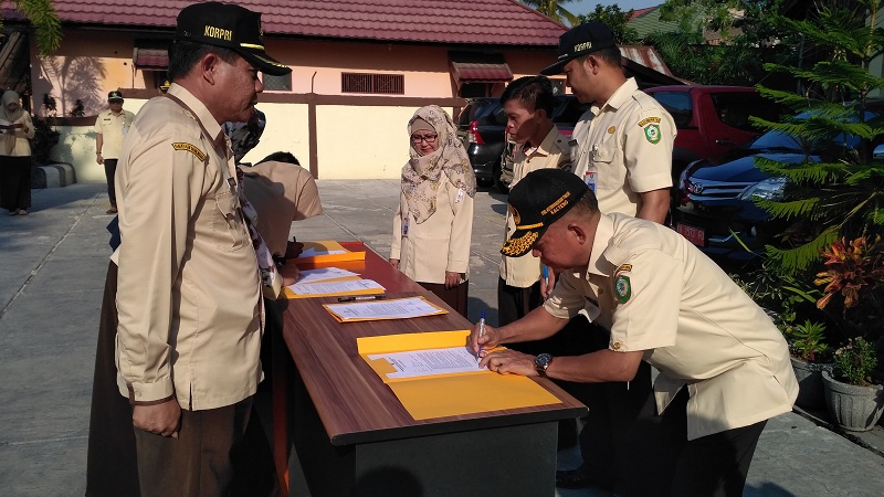 Penandatanganan Pakta Integritas